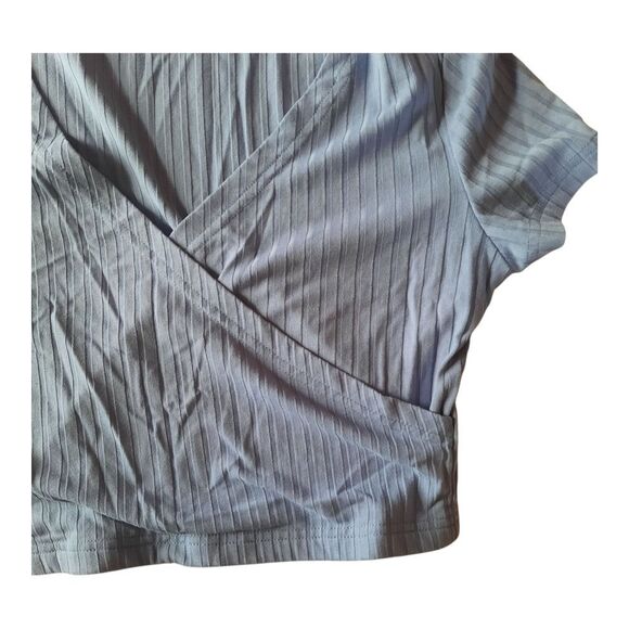 ROMWE Blue Ribbed Crop Wrap Blouse - Picture 3 of 3